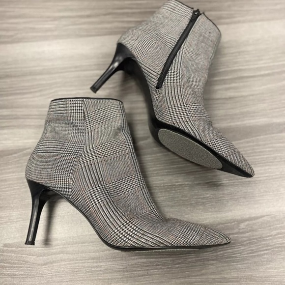 Cabi Dandy Glen Plaid Black & Gray Stiletto Ankle Booties Women's Size 9M - Picture 15 of 16